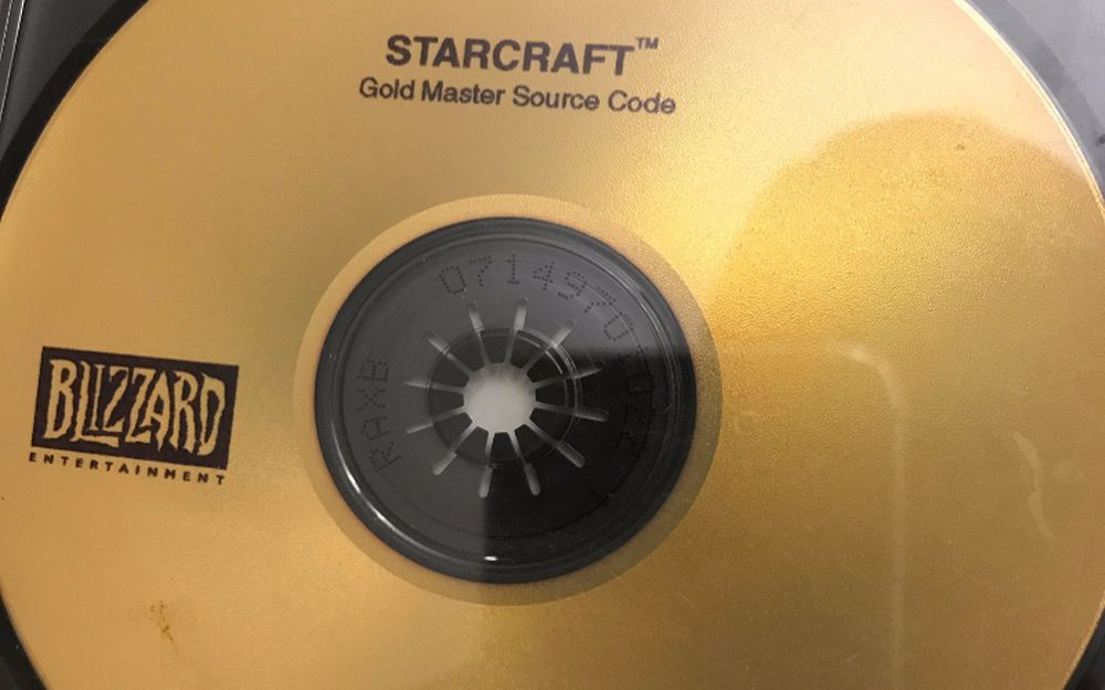 Un uomo trova il codice sorgente di StarCraft e lo restituisce a Blizzard.jpg Un uomo trova il codice sorgente di StarCraft e lo restituisce a Blizzard.jpg
